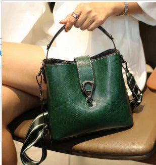 Women's Autumn And Winter Bucket Bag Shoulder Messenger Bag