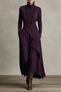 Refined boho maxi dress with a soft V-neck, long sleeves and fluid full-length line.